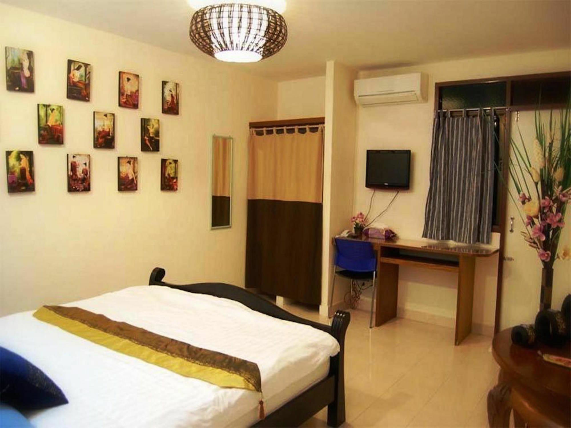 Vareevara Apartment Bangkok Exterior photo